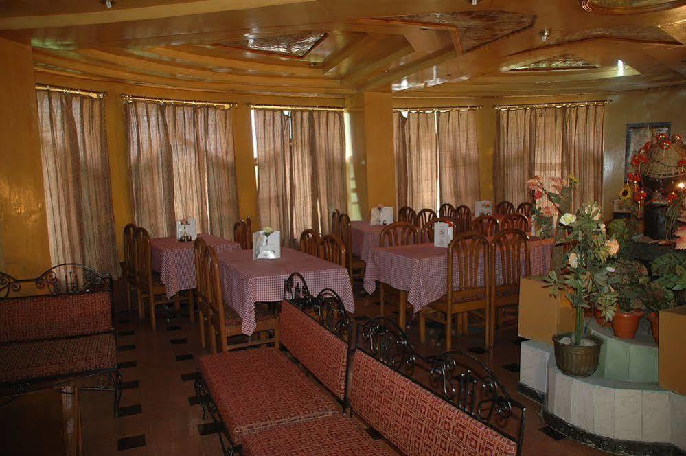 Hilltone Resorts & Spa Manāli Exteriör bild