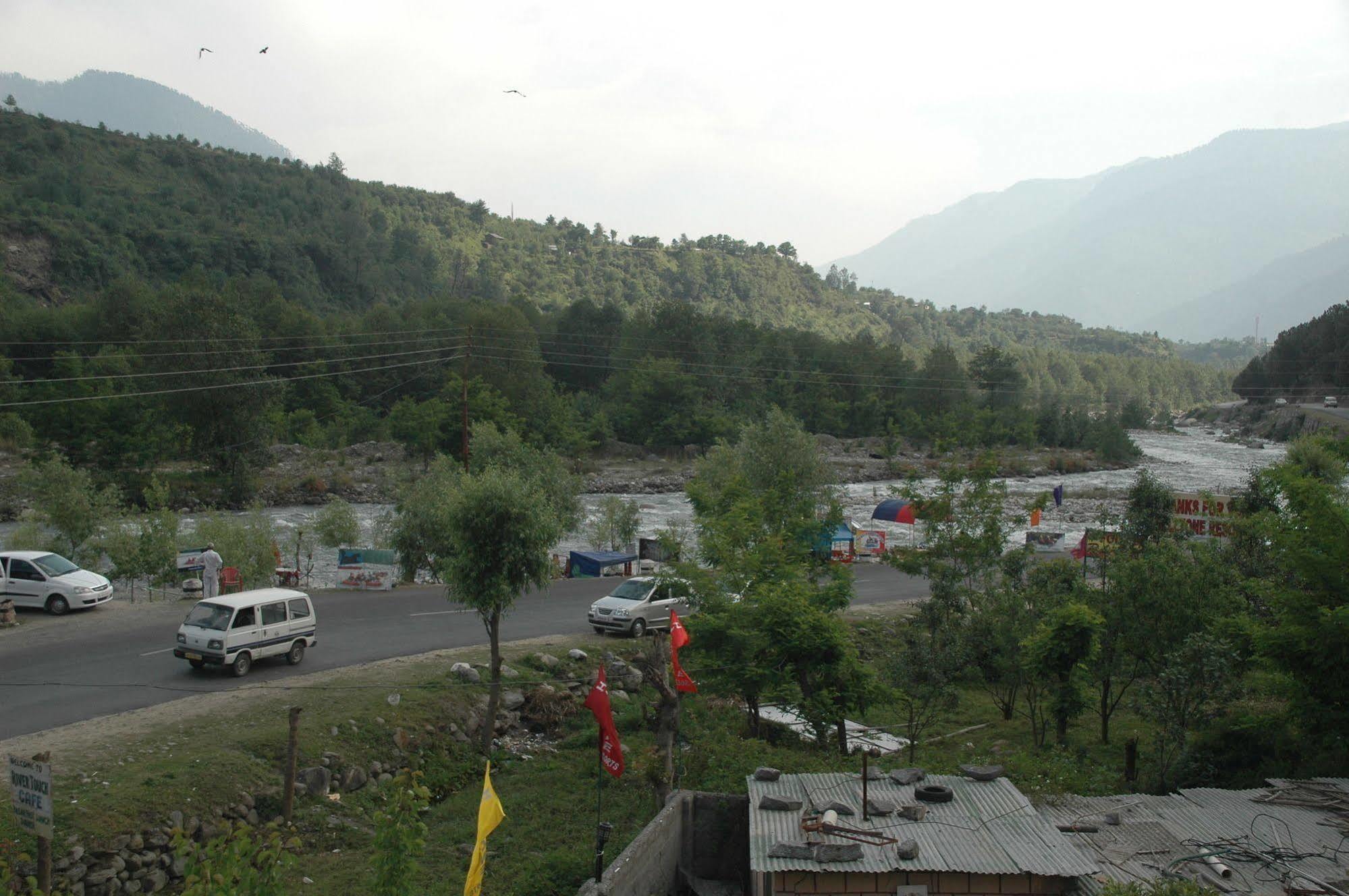 Hilltone Resorts & Spa Manāli Exteriör bild
